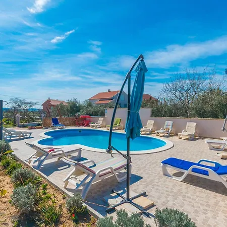 Awesome Home In Donja Jagodnja